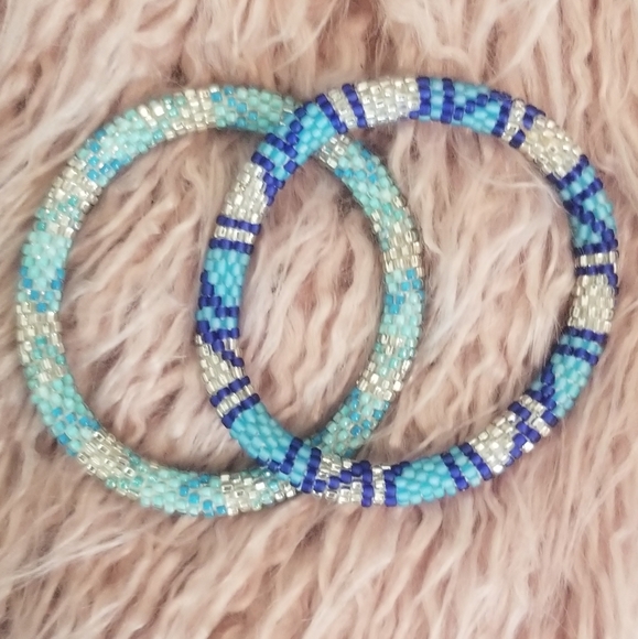 Beaded bracelets - Picture 3 of 4